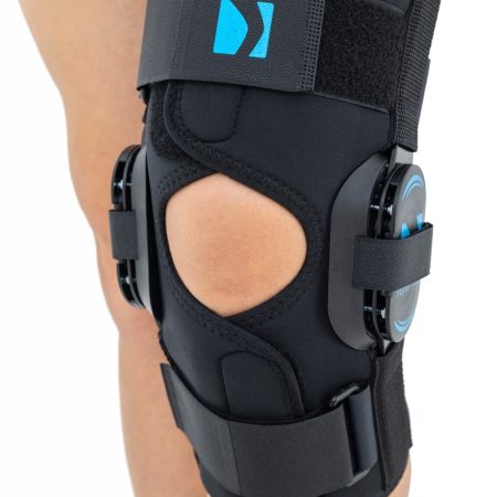 ORTEZA KOLANA KRÓTKA OTWARTA Z REGULACJĄ KĄTA ZGIĘCIA AM-OSK-O/2R