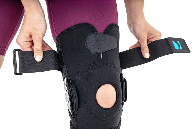 ORTEZA KRÓTKA ZAMKNIĘTA Z SZYNAMI DWUOSIOWYMI AM-OSK-Z/2