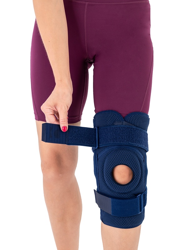 ORTEZA STAWU KOLANOWEGO KRÓTKA ZAMKNIĘTA Z SZYNAMI BOCZNYMI AM-OSK-Z/1 REH4MAT - obrazek 3