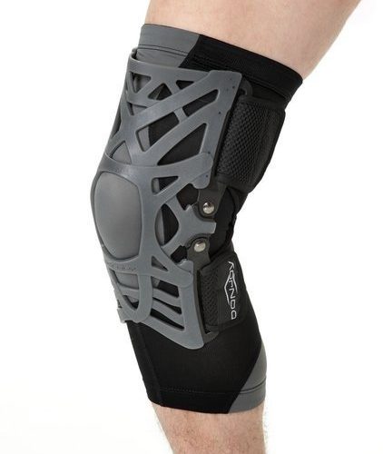 ORTEZA KOLANA - STABILIZATOR DONJOY REACTION