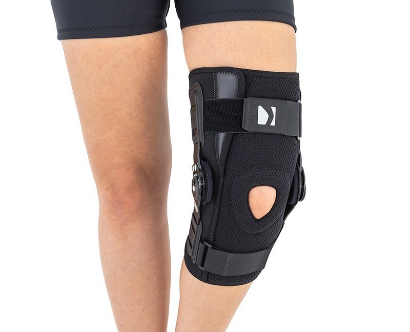 ORTEZA STAWU KOLANOWEGO Z REGULACJĄ ZAKRESU RUCHOMOŚCI CO 15 STOPNI REH4MAT AM-OSK-Z/1R-01